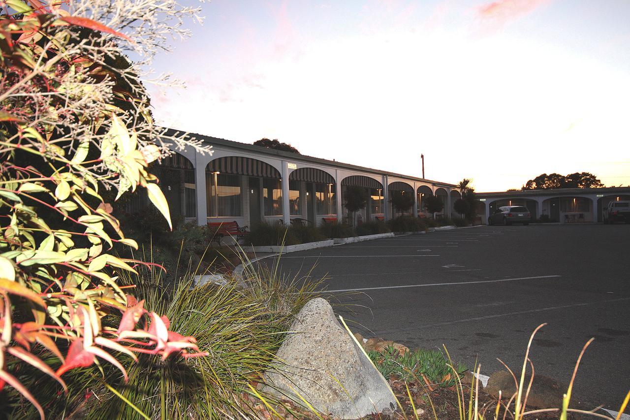 Hi Way Motor Inn Yass Extérieur photo