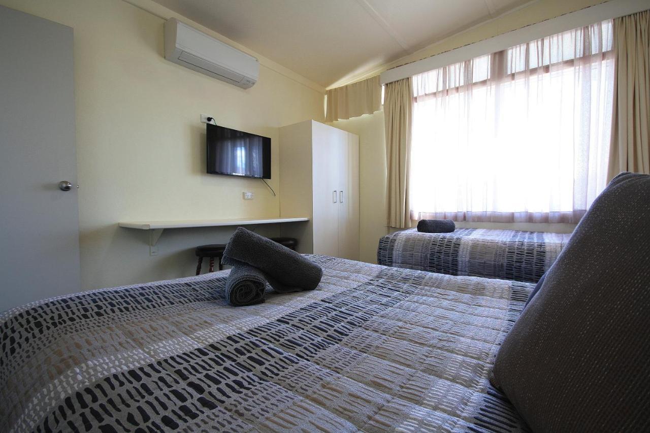 Hi Way Motor Inn Yass Extérieur photo