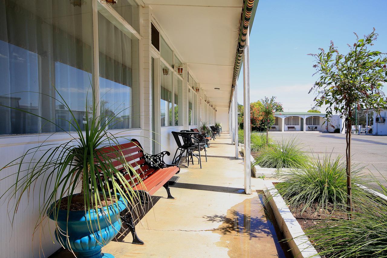Hi Way Motor Inn Yass Extérieur photo